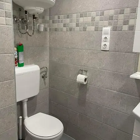 Napocska Vendeghaz Apartment