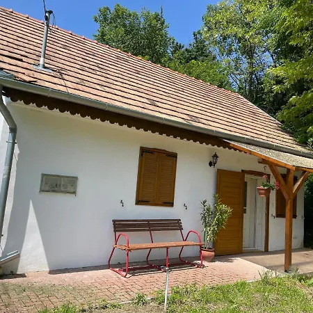 Napocska Vendeghaz Apartment